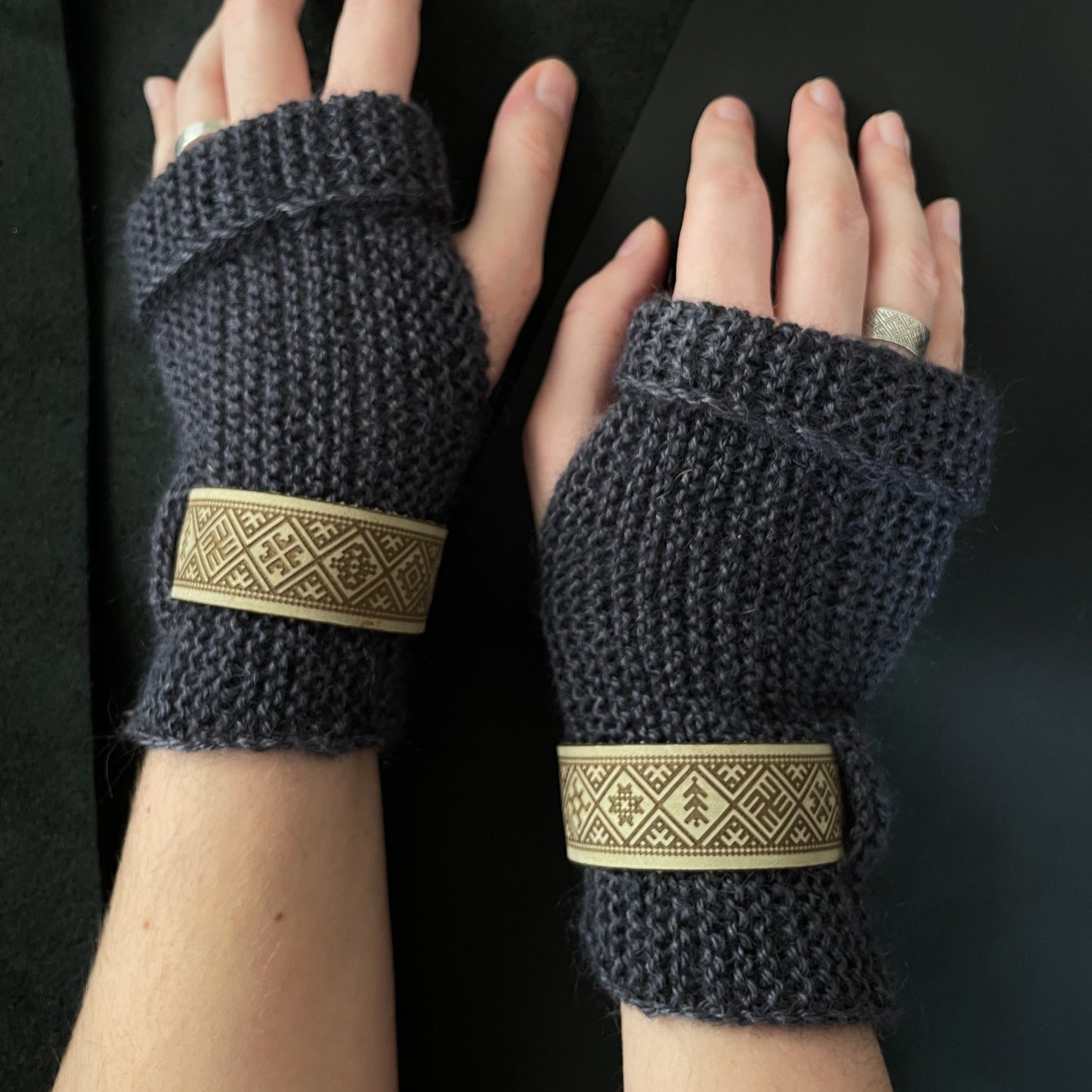 Natural wool wrist warmers