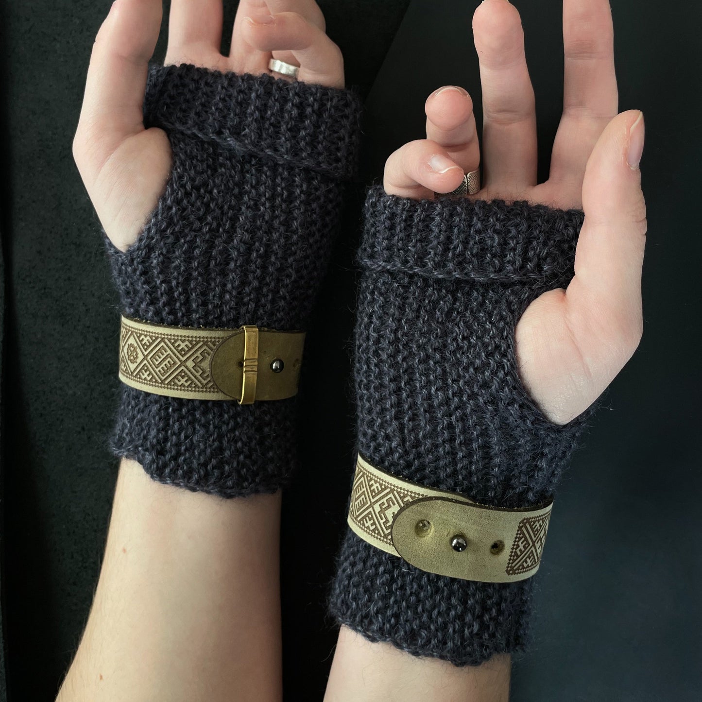 Natural wool wrist warmers